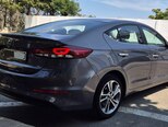 Hyundai Elantra-5