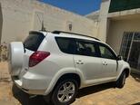 Toyota RAV4-8