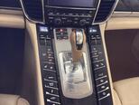 Porsche Panamera Turbo S-9