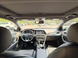 Hyundai Sonata-14