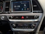 Hyundai Sonata-12