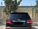 Kia Sorento-4