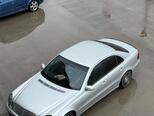 Mercedes E 270-7
