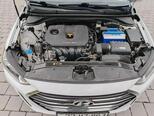 Hyundai Elantra-15