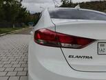 Hyundai Elantra-13
