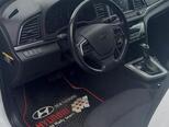 Hyundai Elantra-10