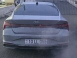 Hyundai Elantra-2