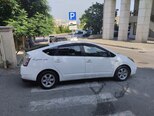 Toyota Prius-9