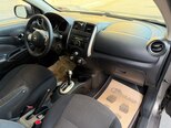 Nissan Versa-13