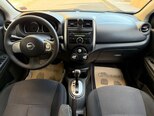 Nissan Versa-12