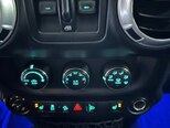 Jeep Wrangler-21