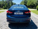 Hyundai Elantra-11