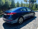 Hyundai Elantra-5