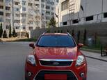 Ford Kuga-1