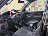 Toyota Land Cruiser Prado-5