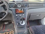 Mitsubishi Airtrek-9