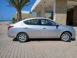 Nissan Sunny-5