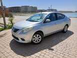 Nissan Sunny-7