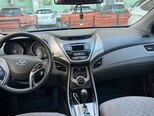 Hyundai Elantra-6