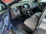 Hyundai Elantra-5