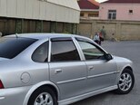 Opel Vectra-5