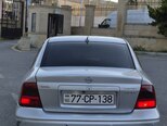 Opel Vectra-4