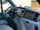 Ford Transit-10