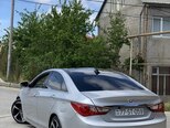 Hyundai Sonata-2