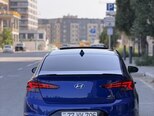 Hyundai Elantra-3