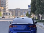 Hyundai Elantra-13