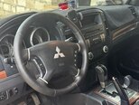 Mitsubishi Pajero-10