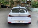 Hyundai Elantra-3