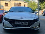 Hyundai Elantra-1
