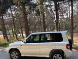 Mitsubishi Pajero io-4
