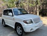 Mitsubishi Pajero io-3