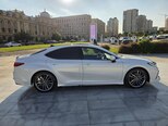 Toyota Camry-6