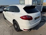 Porsche Cayenne-7