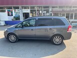 Opel Zafira-4