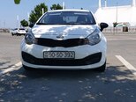 Kia Rio-1
