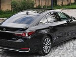 Lexus ES 300h-10