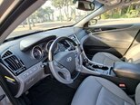 Hyundai Sonata-16