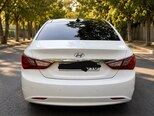Hyundai Sonata-2
