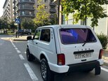 LADA (VAZ) Niva-7