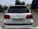 Lexus LX 570-2