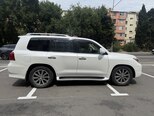 Lexus LX 570-4