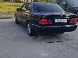 Mercedes E 200-4