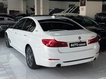 BMW 530e-6