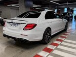 Mercedes E 200 4MATIC-5