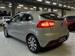 Kia Rio-4