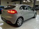 Kia Rio-6